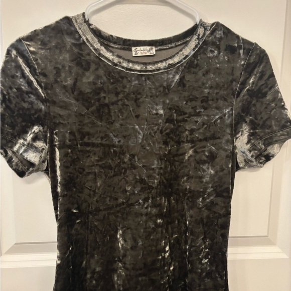 Intimately Free People green crushed velvet teddy baby tee size M - Picture 8 of 8